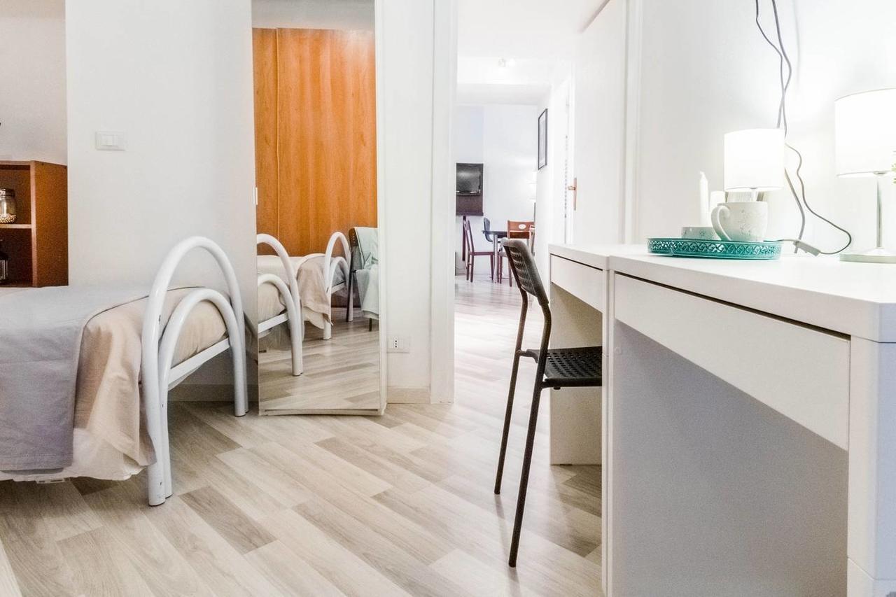 Hintown Submarine'S Apartment มิลาน ภายนอก รูปภาพ